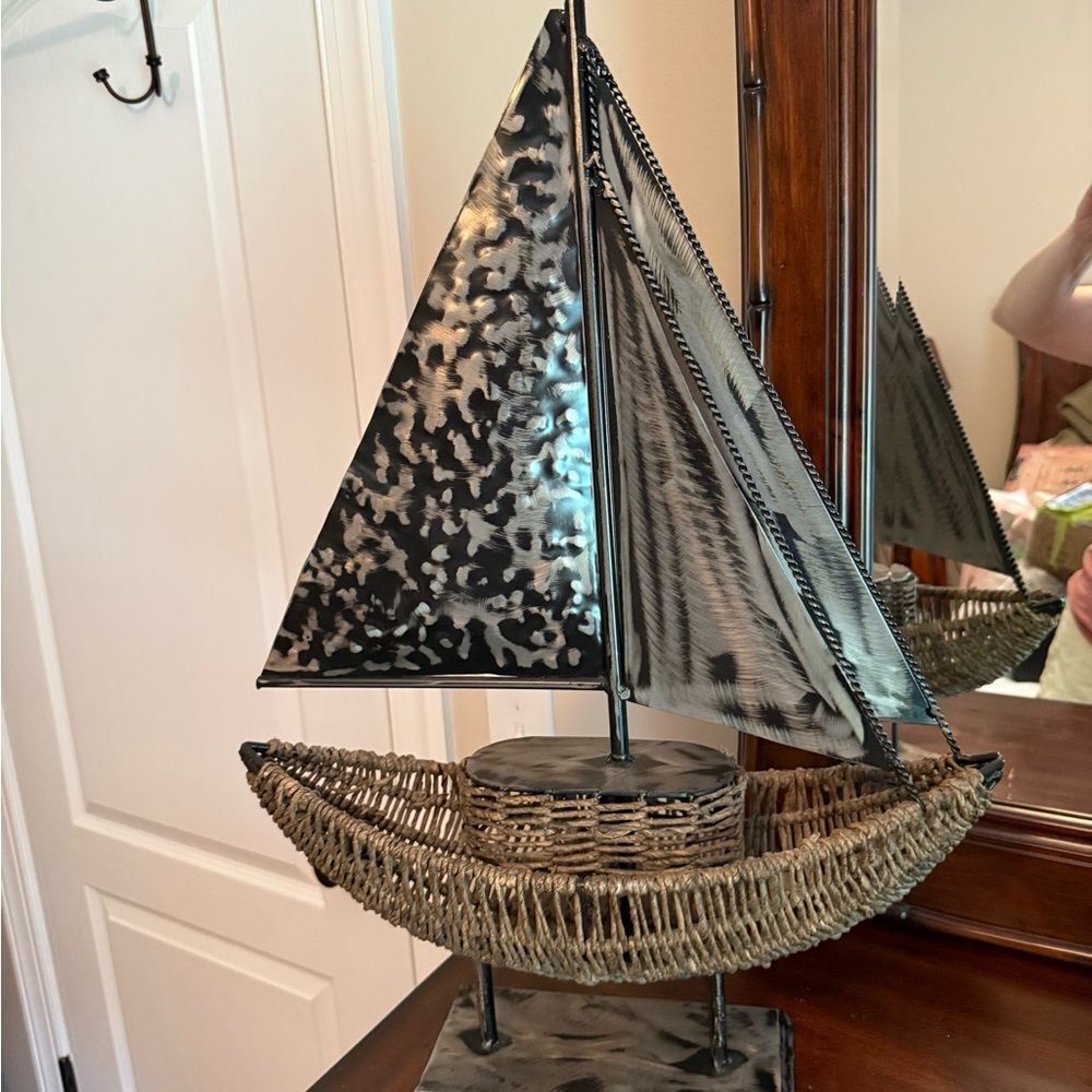 Extra large Decorative Sailboat Metal and Rattan Basket Sculpture Collectible - Picture 4 of 14
